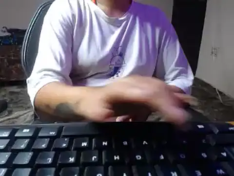 Flirty_Apsara webcam