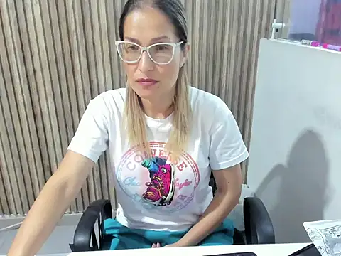 Greys_Mandahian webcam
