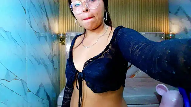 sophy_r webcam