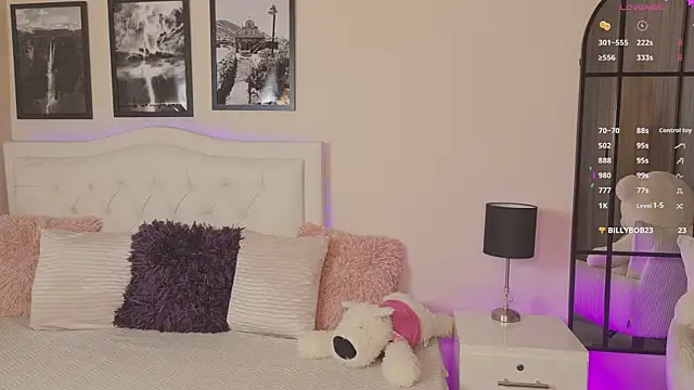 Rubyross21 webcam