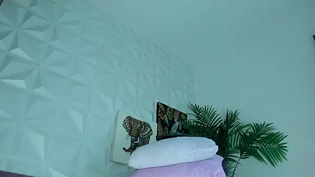 Hellen_Sky live sex cam