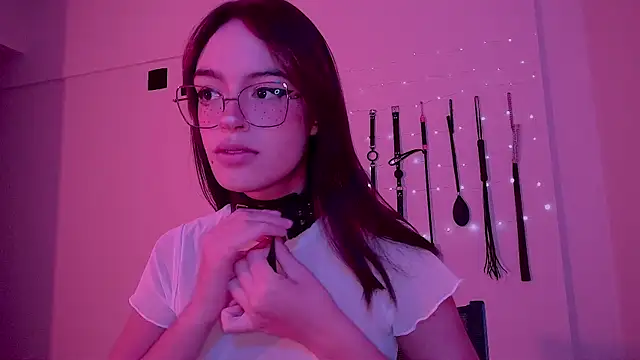 nina_kink live cam on StripChat