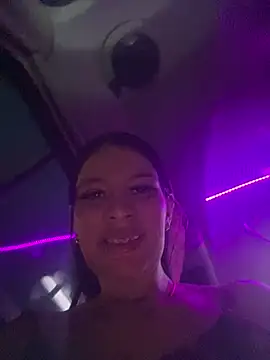 Hot_sashanal webcam