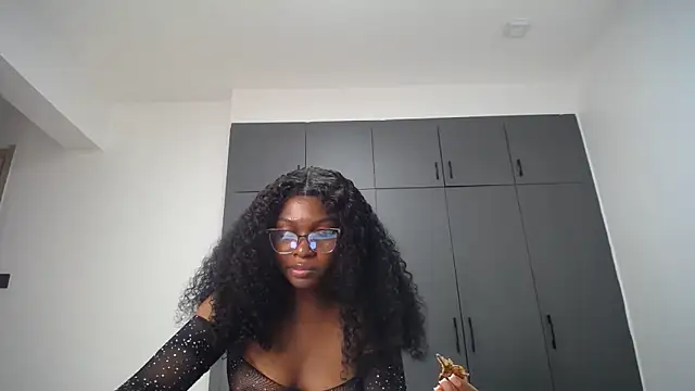 Pretty_Liya08 webcam