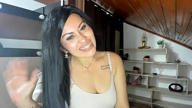 Tania_mature live sex cam