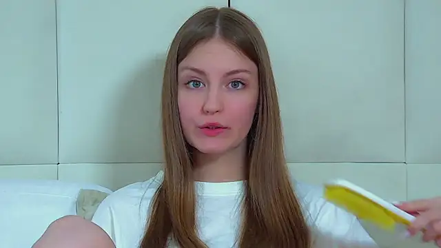 SofiaSarvains photo 2