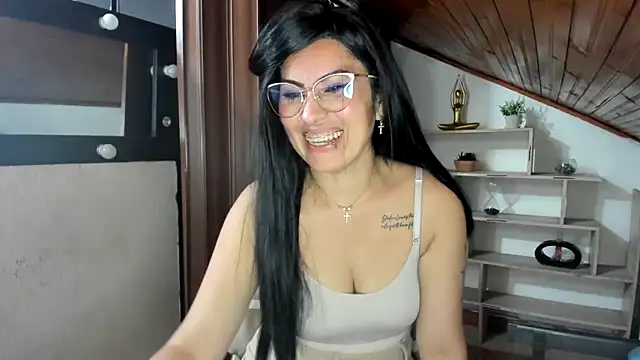 Tania_mature webcam