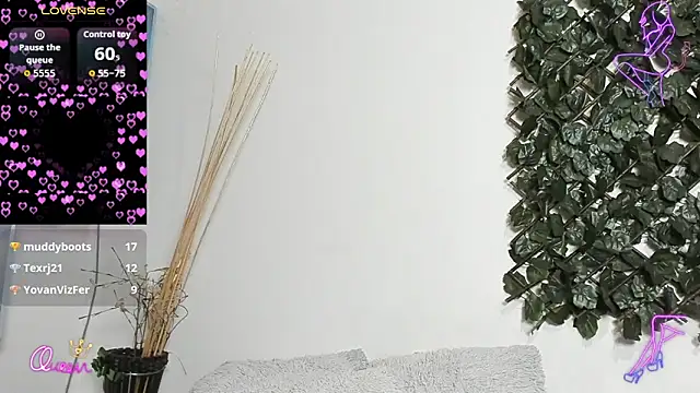 _Victoria_Jones_ webcam