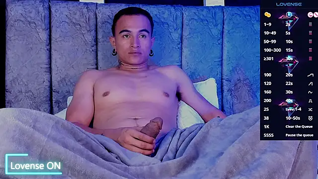 LiamDeep live cam on StripChat