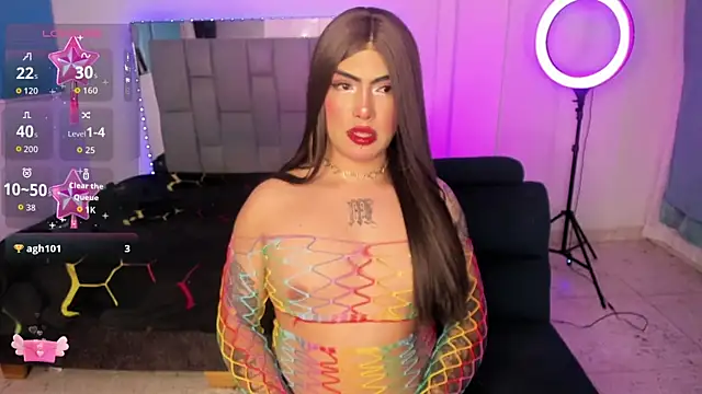 Sophie_whitexxx live cam on StripChat