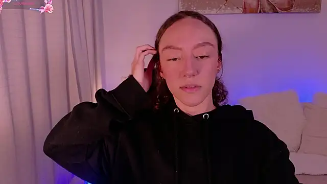 ChloeMoreti webcam