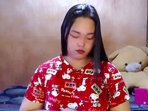 _Lylia webcam