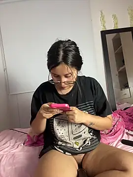 Velma_star live cam on StripChat