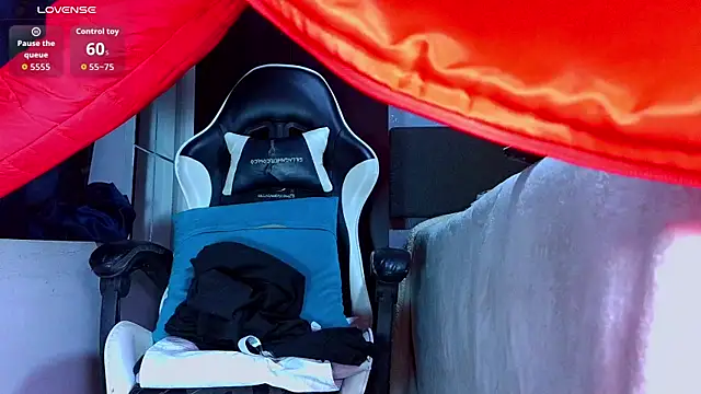 the_dog_lian webcam