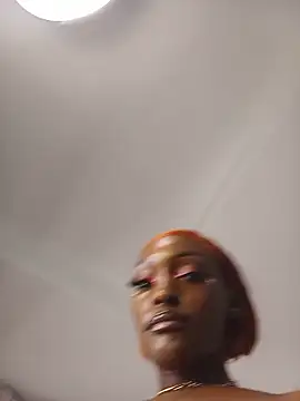 VeryGoodBadGirl1 webcam