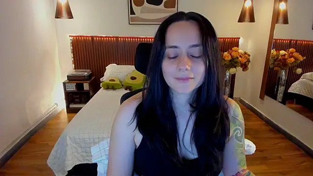 KatherineBond webcam