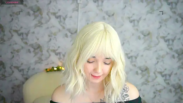 Ashley_S webcam