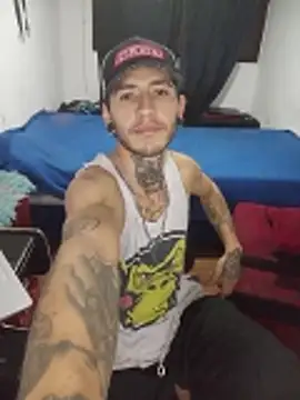Tattoboy19cm webcam