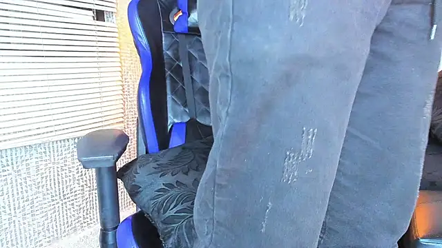 Daniel_huge22 webcam