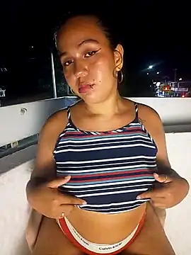 Bella__Doll webcam