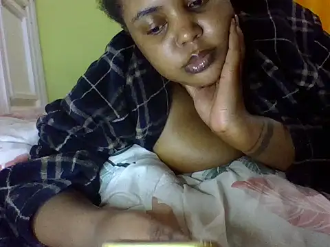 sexychubby22 webcam