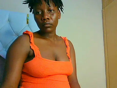 spicyboobs66 webcam