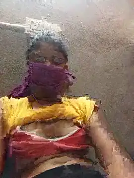 Tiyaasa webcam