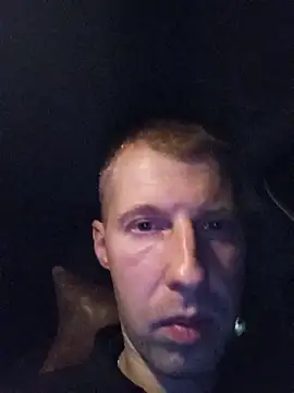 Djoni2846 webcam