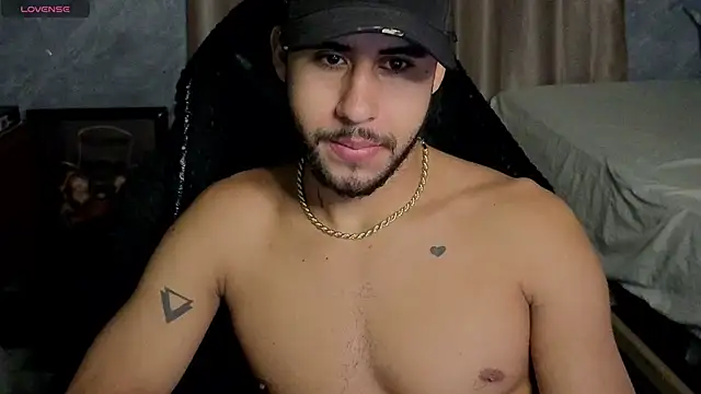 Daiki_Jack live cam on StripChat