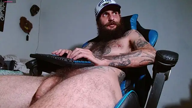 Tatted21xxx live cam on StripChat