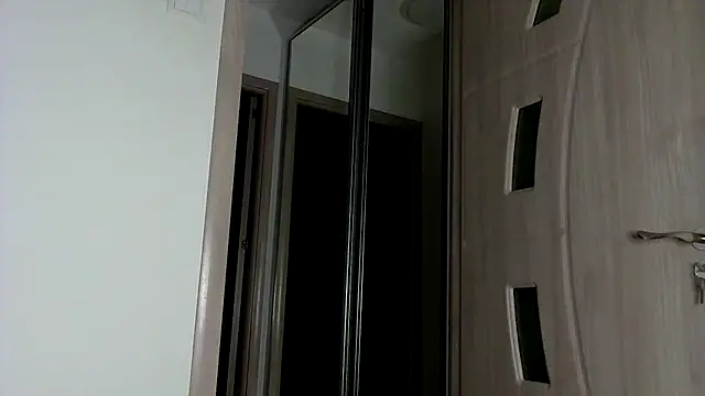 Justynn1 webcam