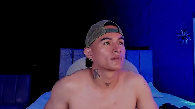LiamDeep webcam