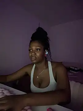 mochakaia live cam on StripChat