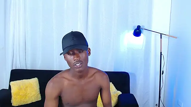alexaandro18 webcam