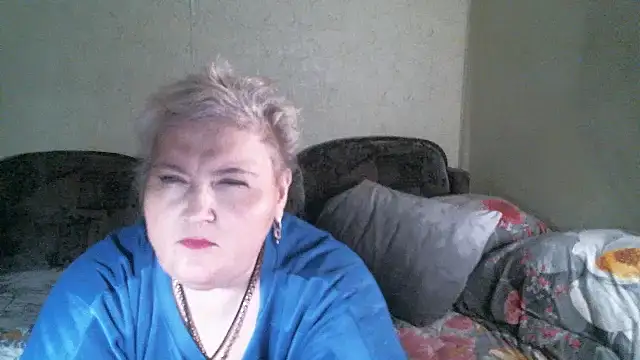 Lana555 live cam on StripChat