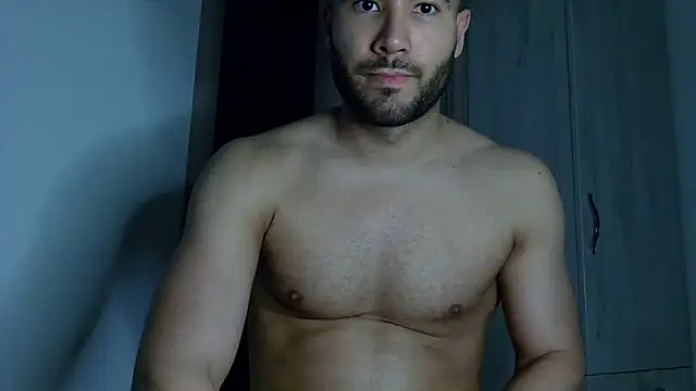 Justynn1 webcam