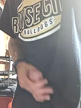 Gain2in1 live cam on StripChat