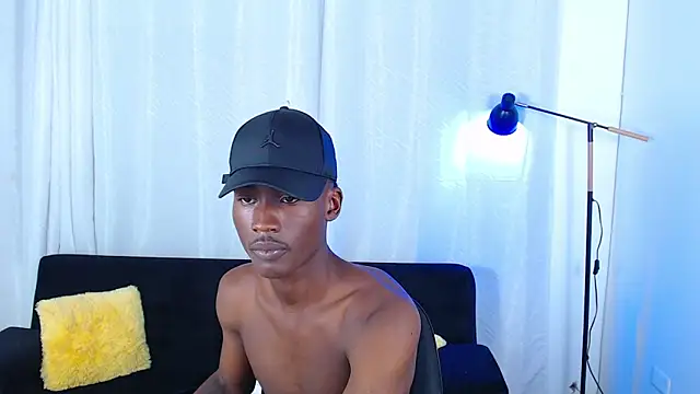 alexaandro18 webcam