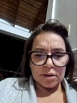 MariaPau_83 webcam