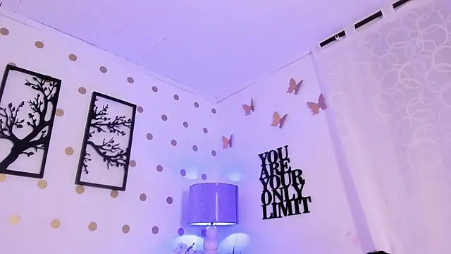 Violeth_00 webcam