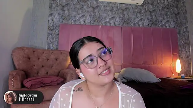 lilithst_ webcam