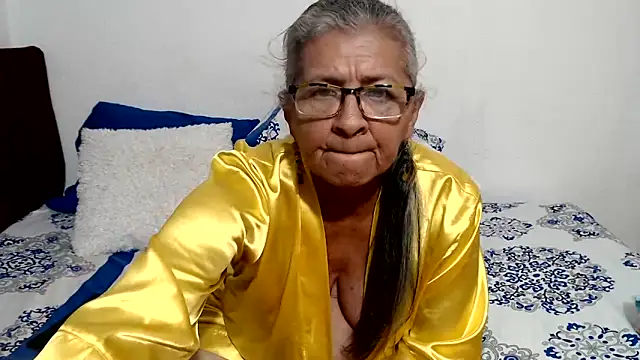 candy_mature_ live cam on StripChat