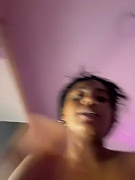 AlisonHoot69 webcam