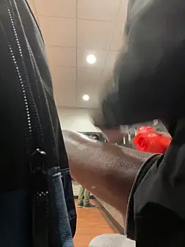prettyrichy - Prettyrichy's free webcam - UK Sex Cams