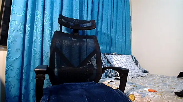 Sweet_navy_ live cam on StripChat
