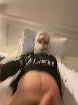 phantom898983 live cam on StripChat