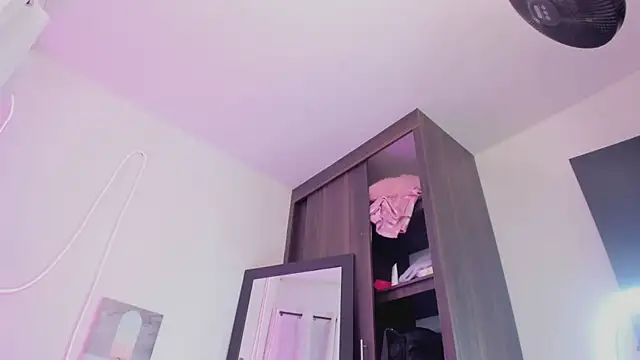 athenaking webcam