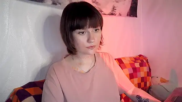 UwuJudy_Osas live cam on StripChat