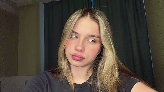 EarthaStinett webcam