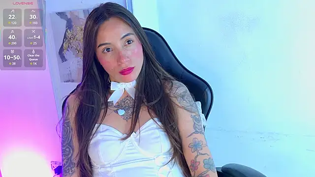 Cata_Jonees webcam